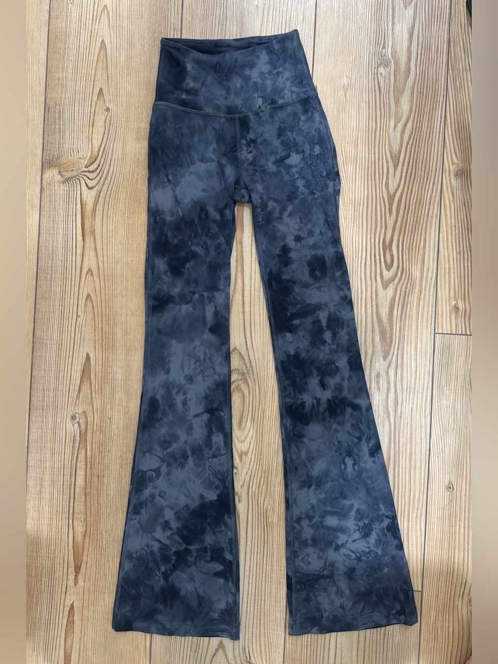 Lululemon flare leggings